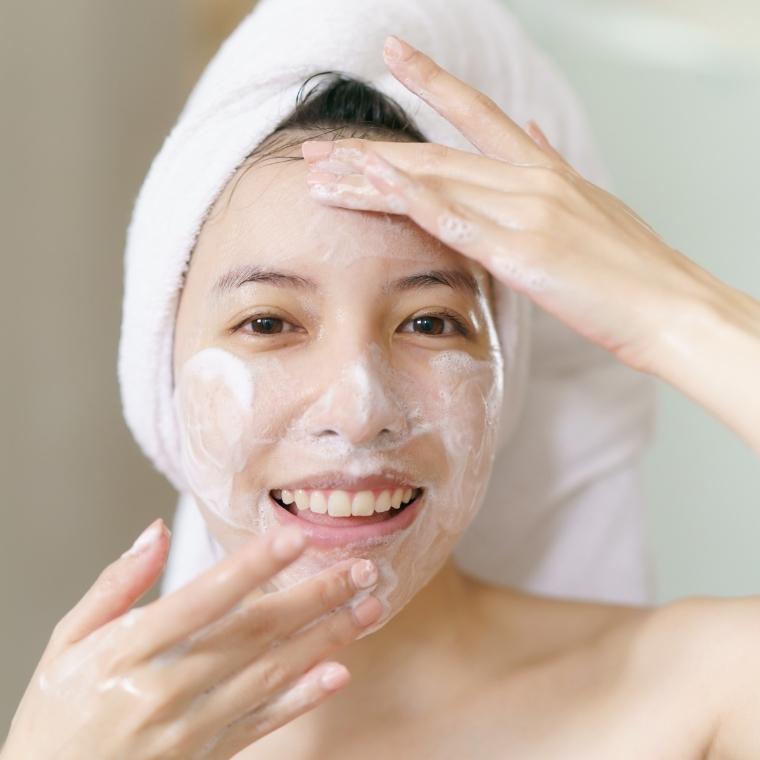 Incorporating Korean Cleansers into Your Routine