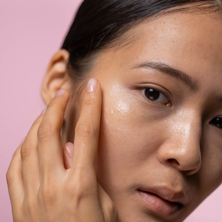 What Makes Korean Serums Ideal for Oily Skin